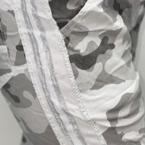 ITALY MODA PANTS! NWT SIZE L/XL - Picture 9 of 9